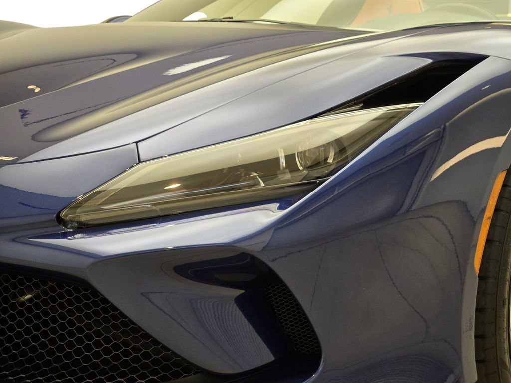 Used 2022 Ferrari F8 Tributo image 5