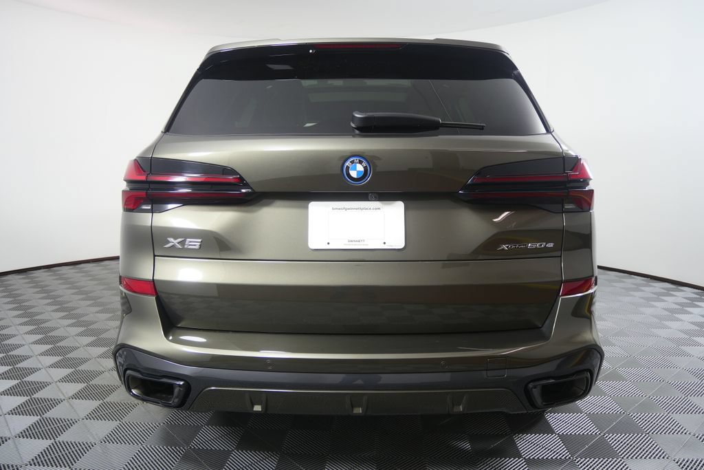 Used 2026 BMW X5 xDrive50e w/ Executive Package AWD/4WD image 4