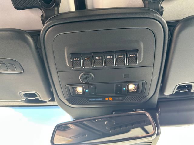 New 2025 Ford Bronco Badlands image 19