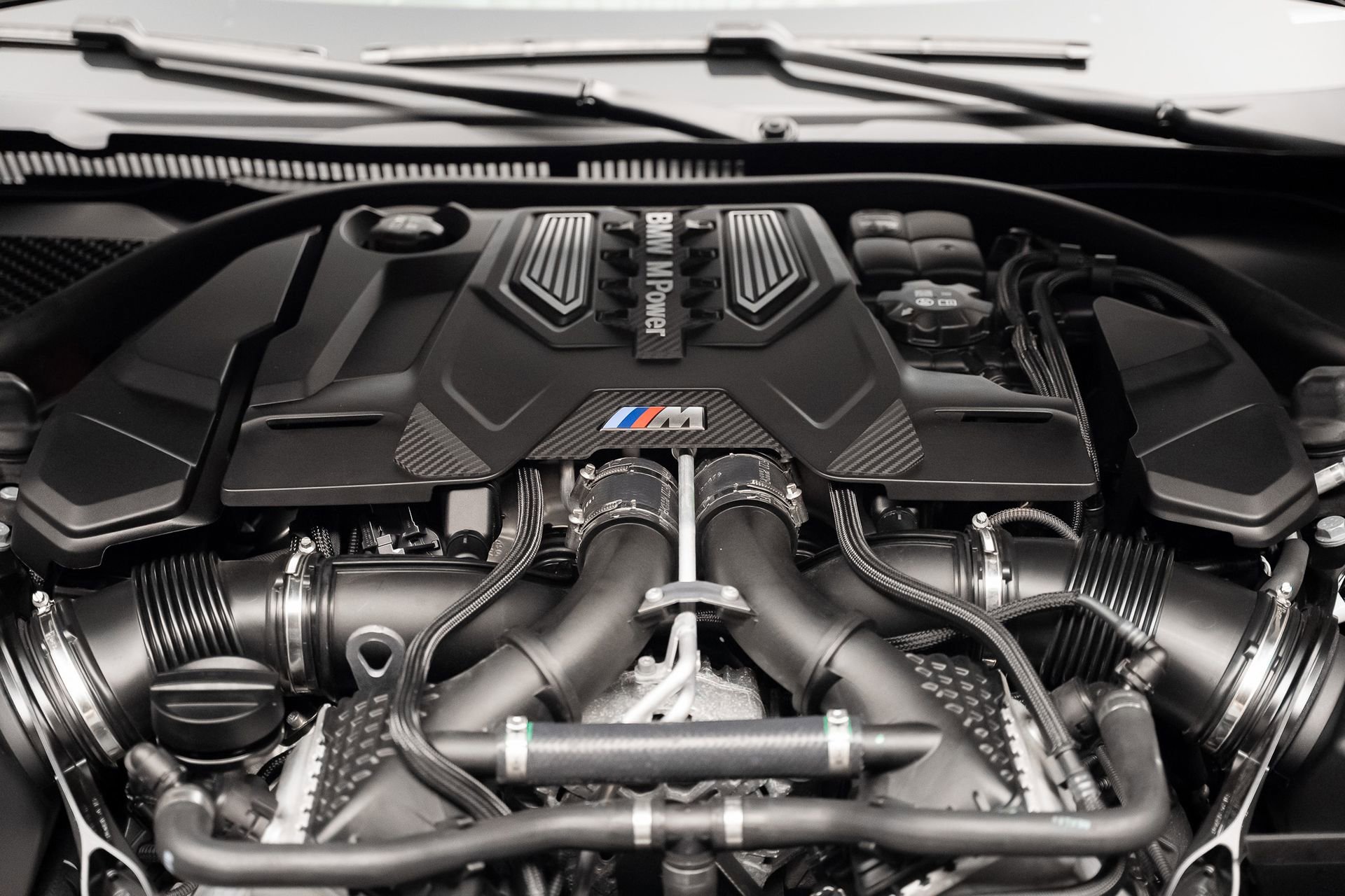 Used 2024 BMW M8 Competition image 81