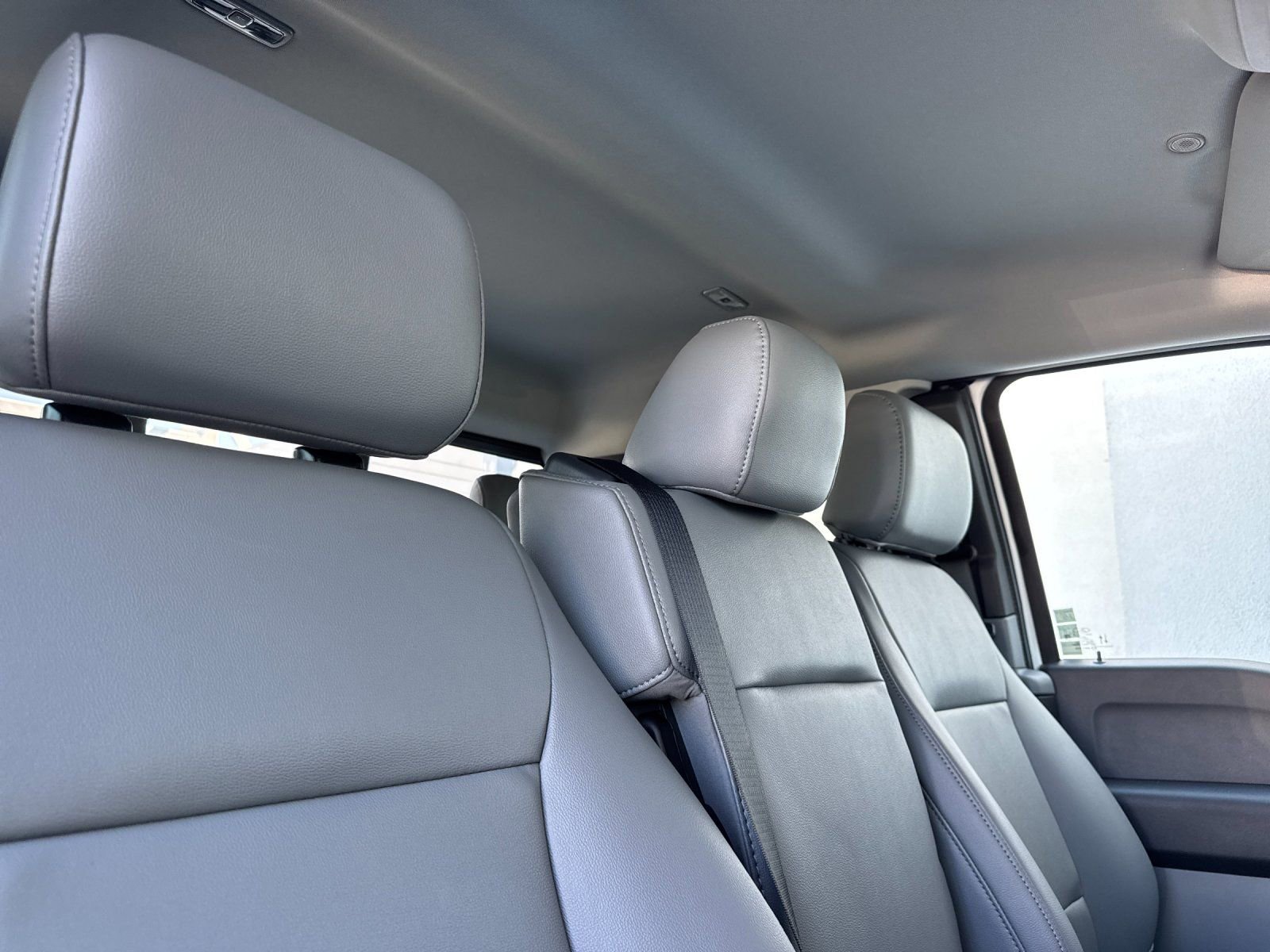 New 2025 Ford F350 XL w/ XL Chrome Package image 16