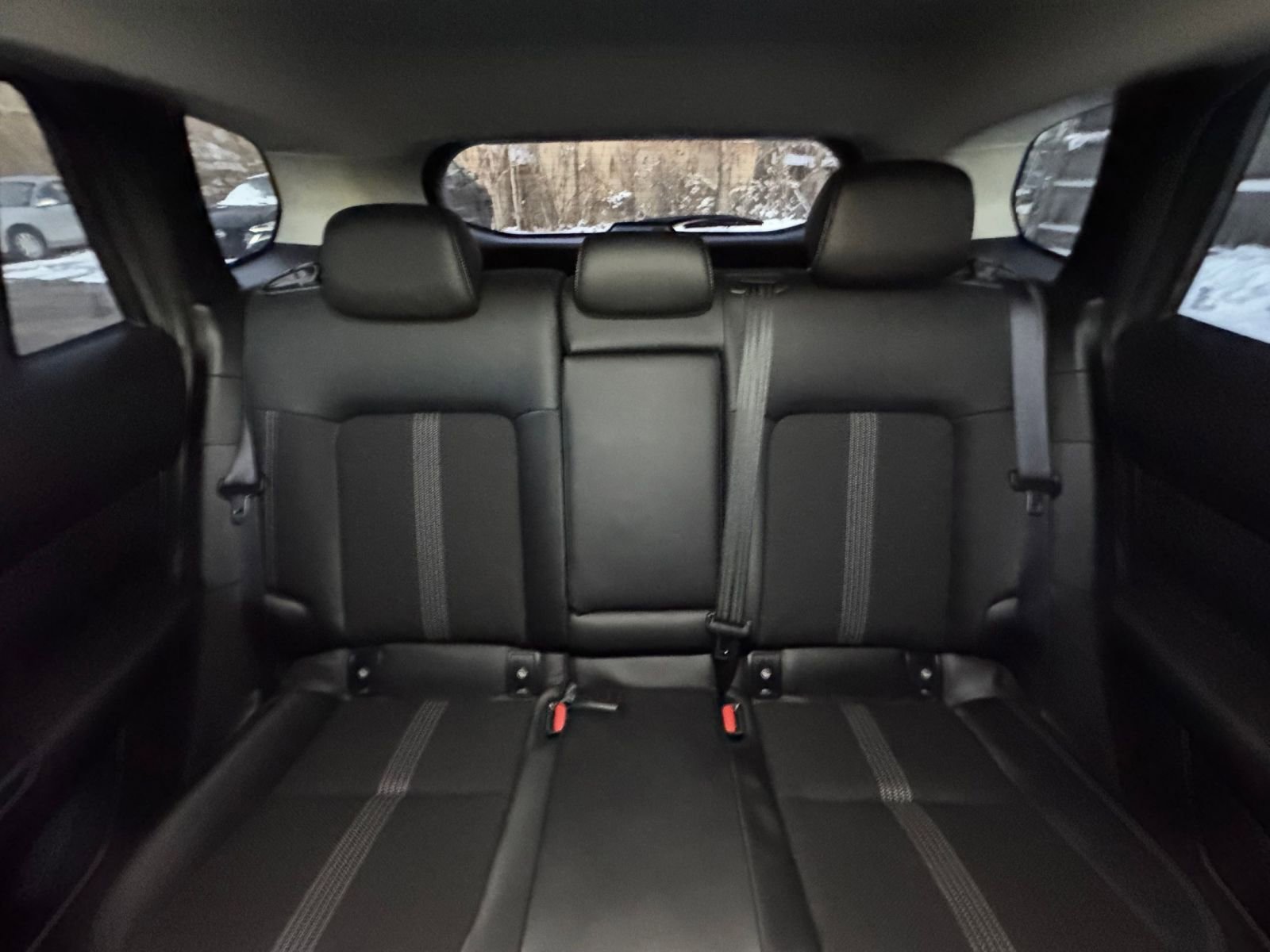 Used 2025 MAZDA CX-50 AWD 2.5 S w/ Select Package image 37