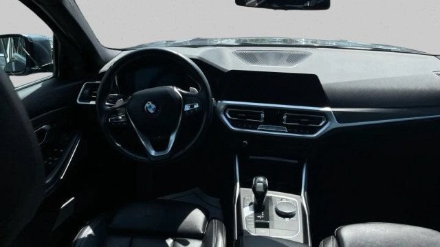 Used 2021 BMW 330i Sedan RWD image 15