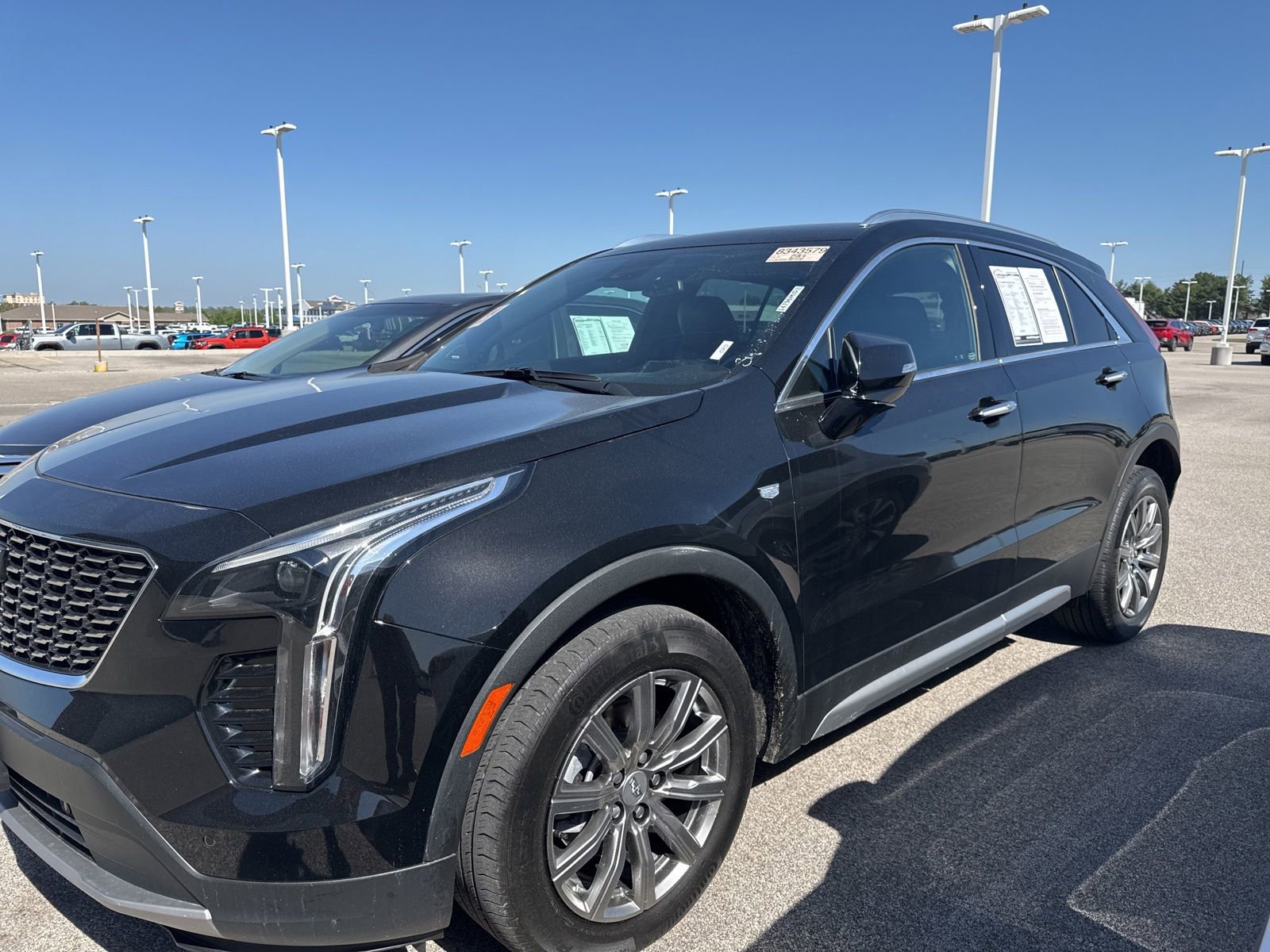 Used 2022 Cadillac XT4 Premium Luxury w/ Driver Awareness Package AWD/4WD image 2