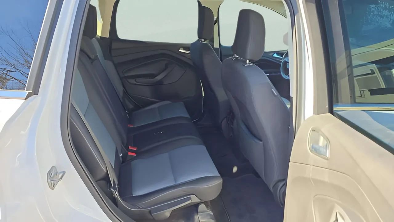 Used 2018 Ford Escape SE AWD/4WD image 29