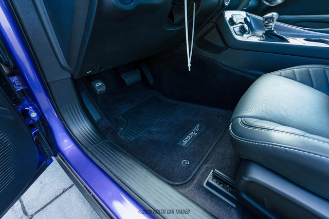 Used 2016 Dodge Challenger SRT Hellcat RWD image 61