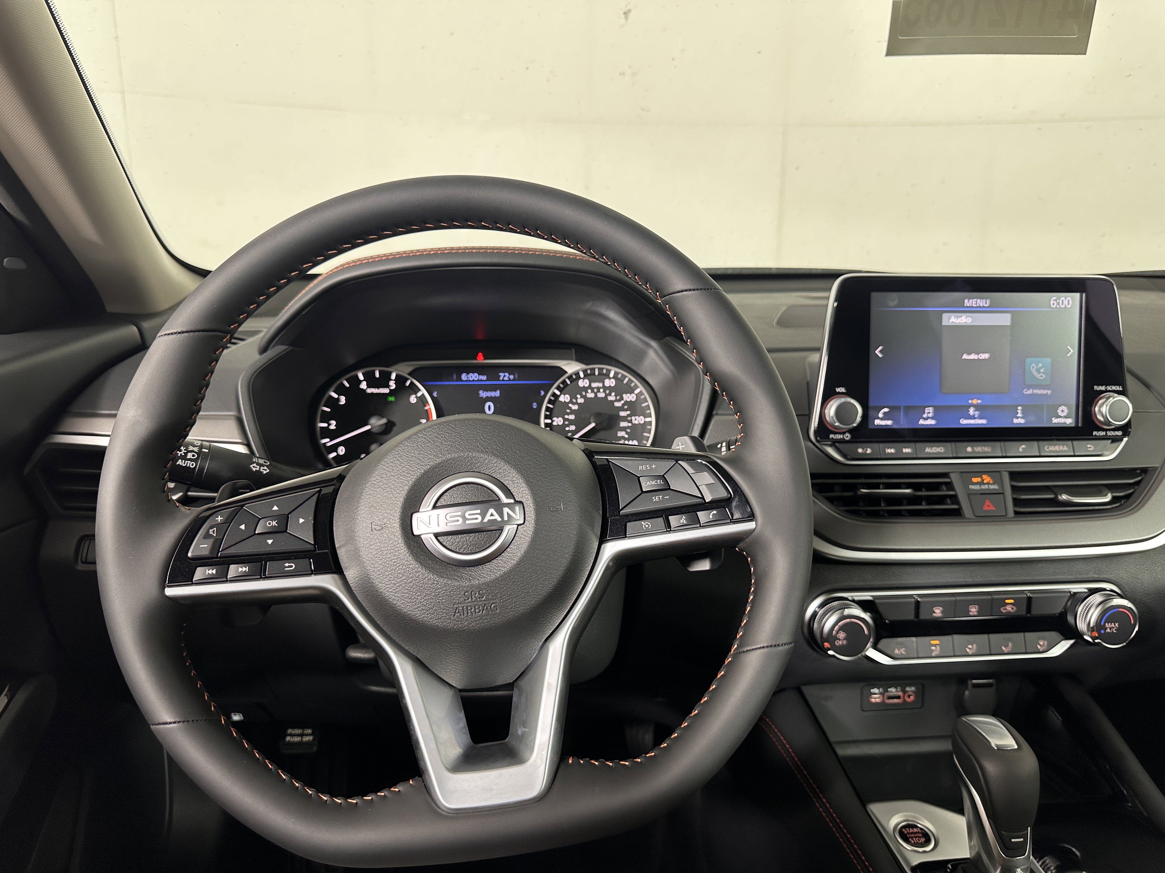 New 2025 Nissan Altima 2.5 SR image 9