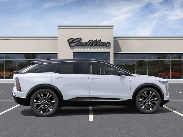 New 2027 Cadillac Optiq Premium Luxury w/ LPO, Floor Liner Package AWD/4WD image 5