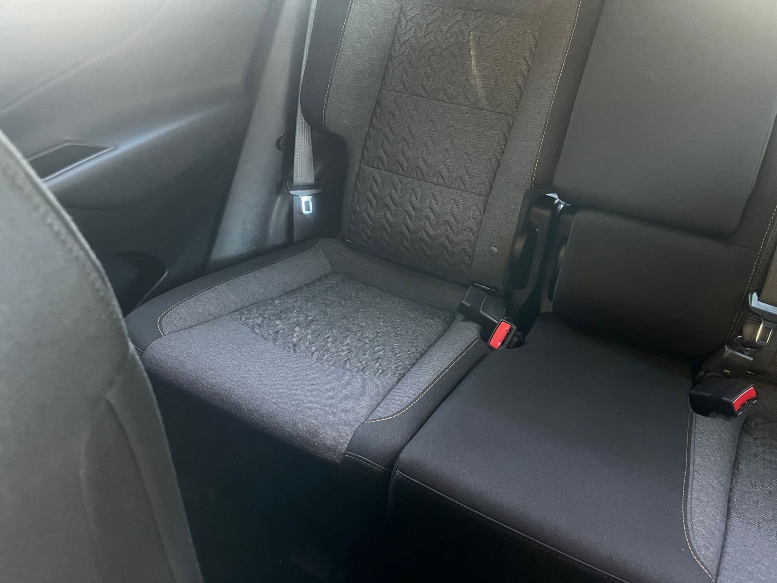 Used 2024 Chevrolet Equinox LT image 39