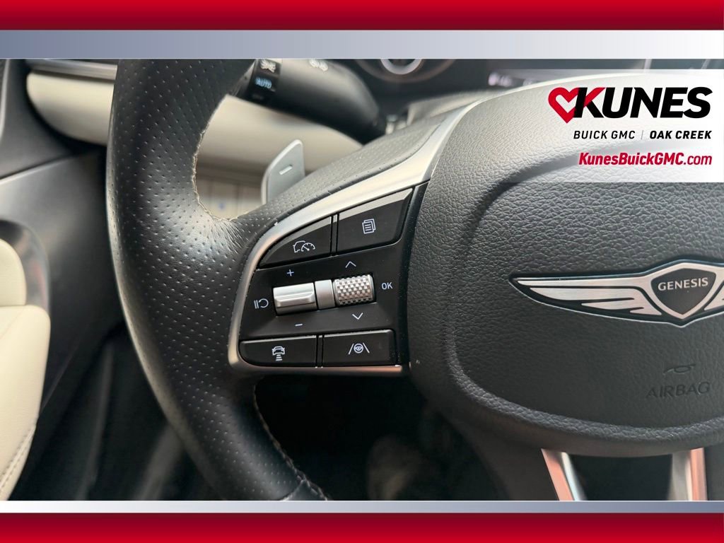 Used 2025 Genesis G70 2.5T AWD/4WD image 12