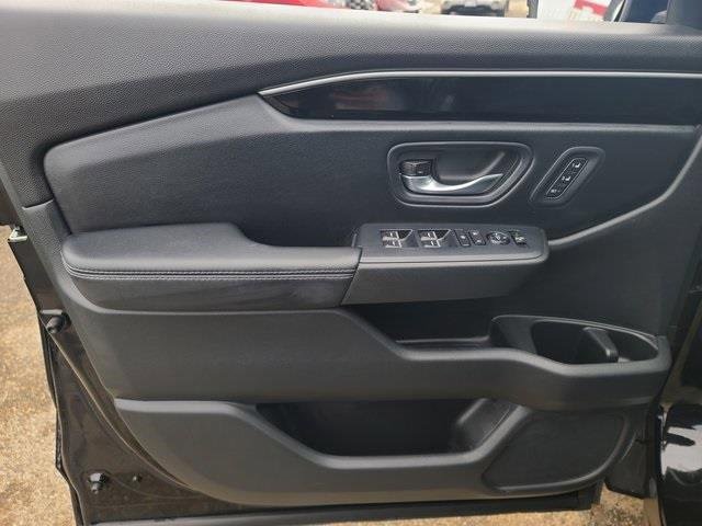 Used 2023 Honda Pilot Touring image 10