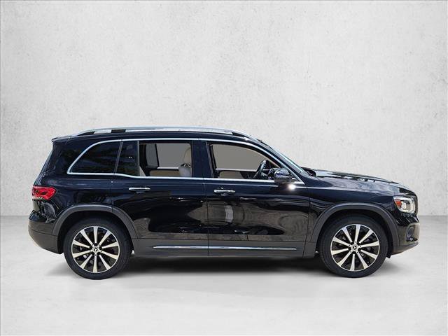 Used 2023 Mercedes-Benz GLB 250 4MATIC image 4