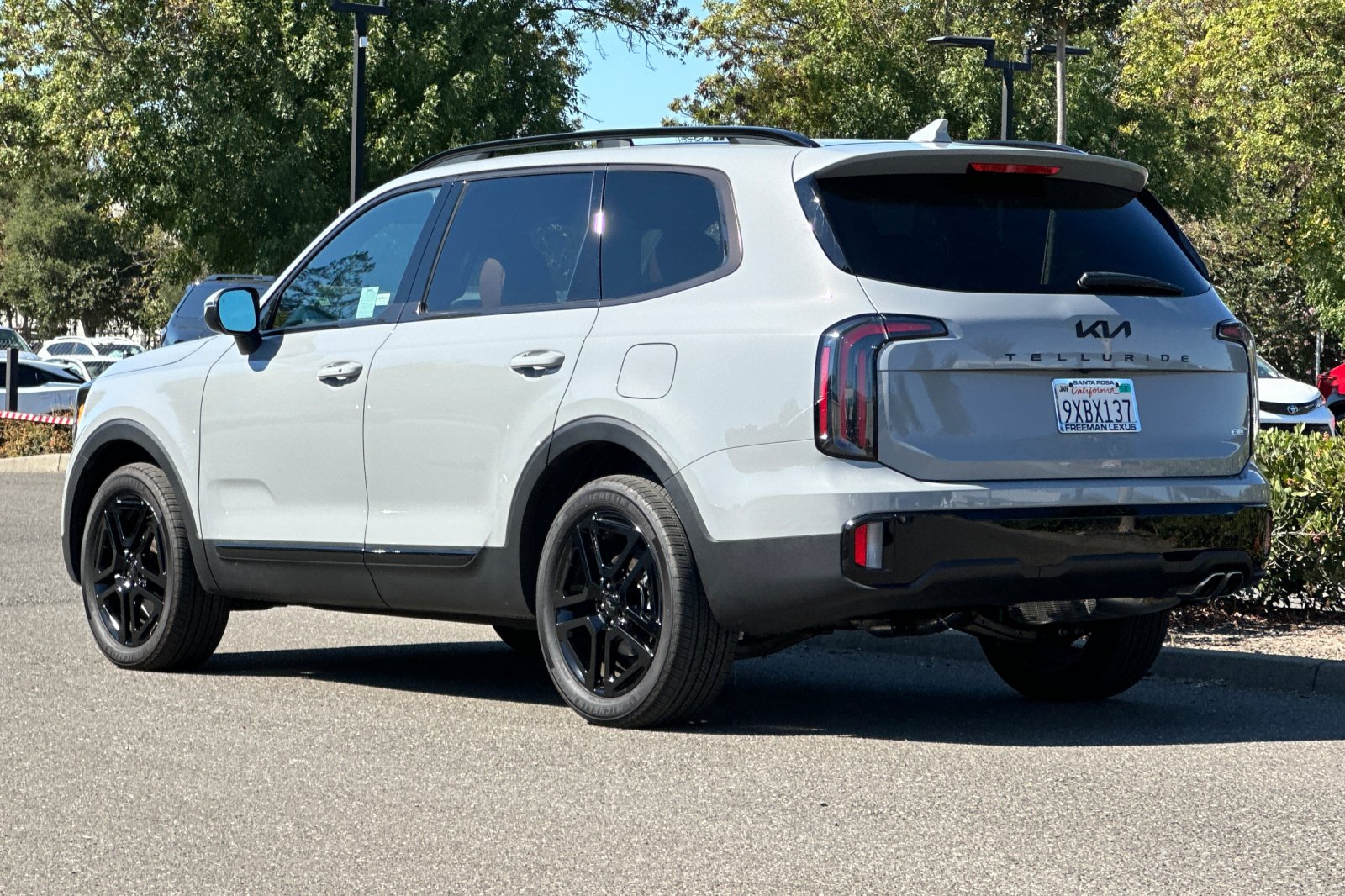 Used 2025 Kia Telluride EX X-Line AWD/4WD image 6