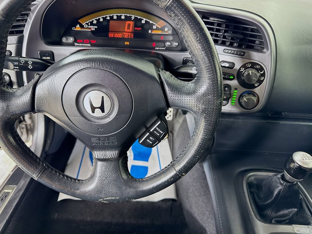 Used 2003 Honda S2000 image 25