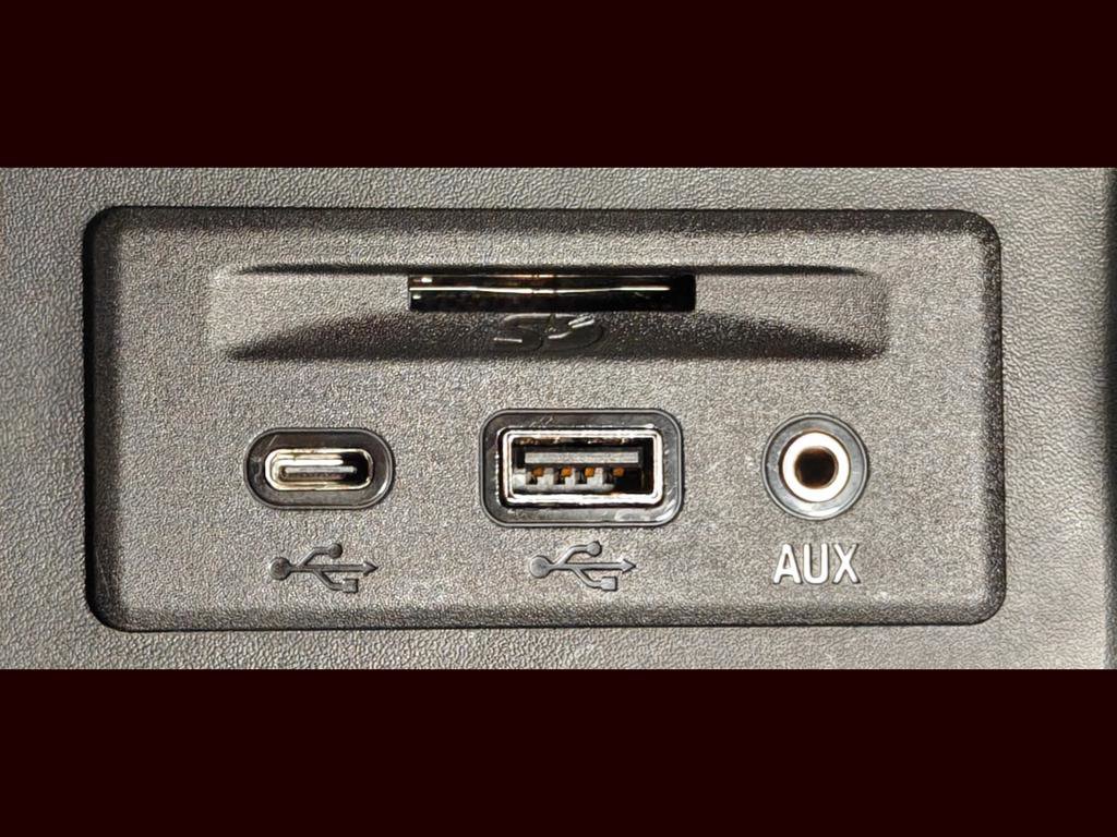 Used 2019 Chevrolet Silverado 1500 LT Trail Boss AWD/4WD image 44