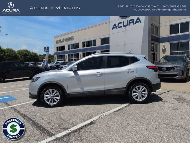 Used 2019 Nissan Rogue Sport SV AWD/4WD image 3