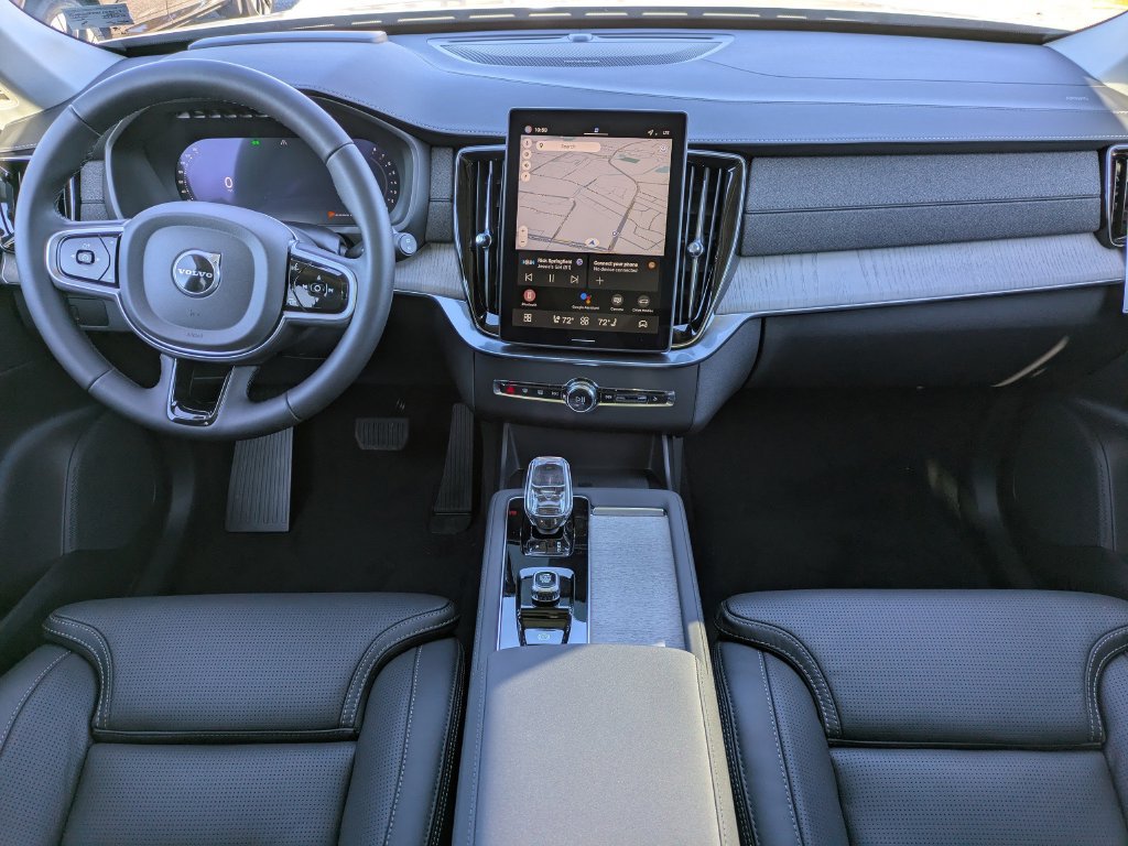 New 2026 Volvo XC90 B6 Ultra w/ Protection Package AWD/4WD image 15