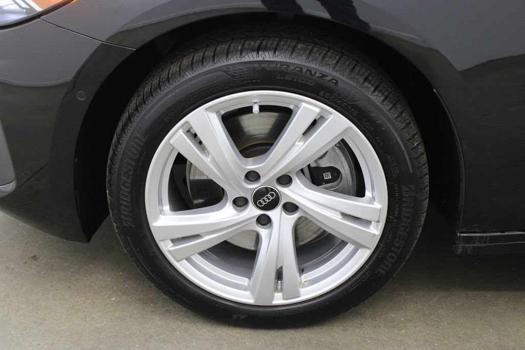 Used 2025 Audi A5 2.0T Premium Plus w/ Premium Plus AWD/4WD image 30