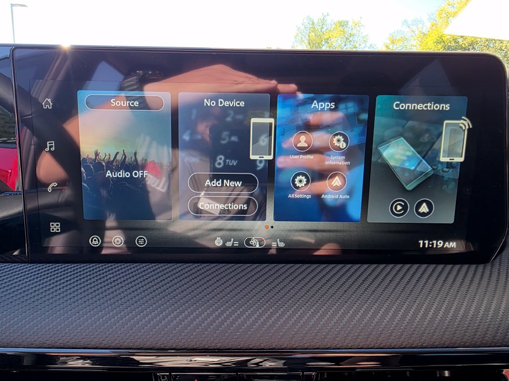 New 2027 Nissan Kicks SR w/ SR Premium Package FWD image 28