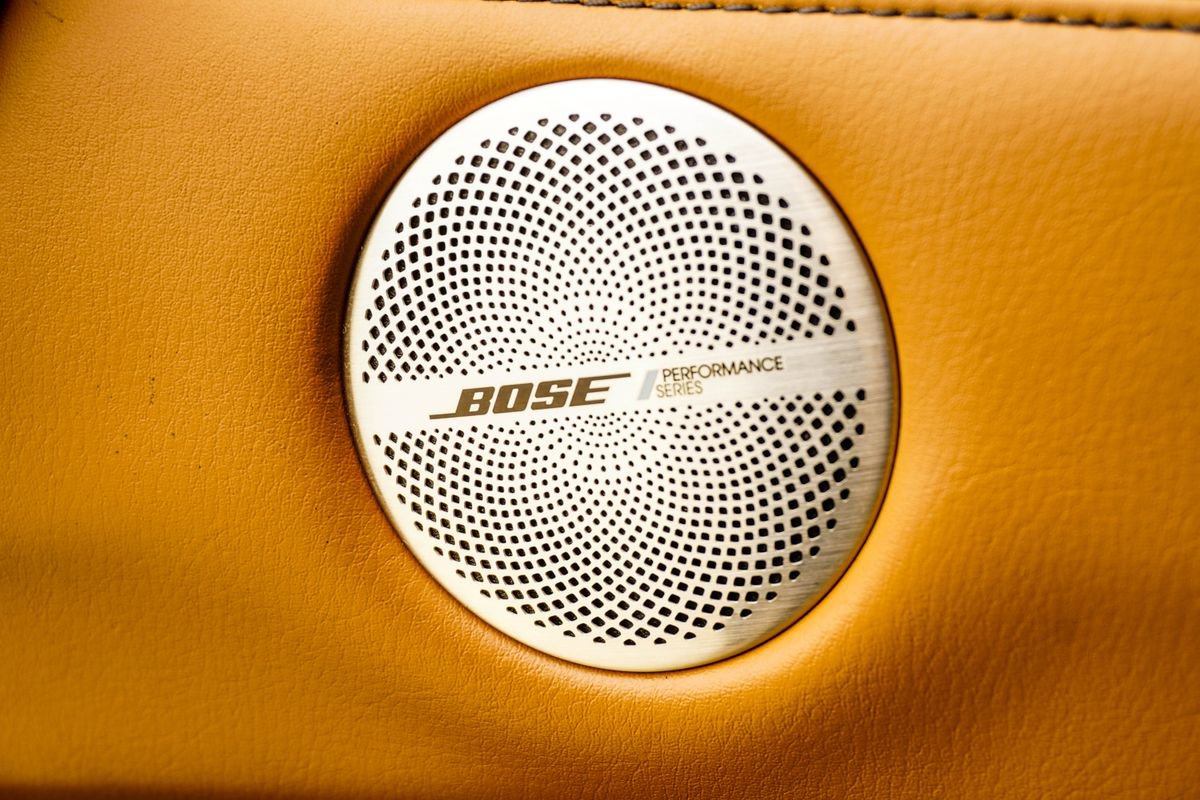 Used 2023 INFINITI QX80 Sensory w/ All-Season Package image 40