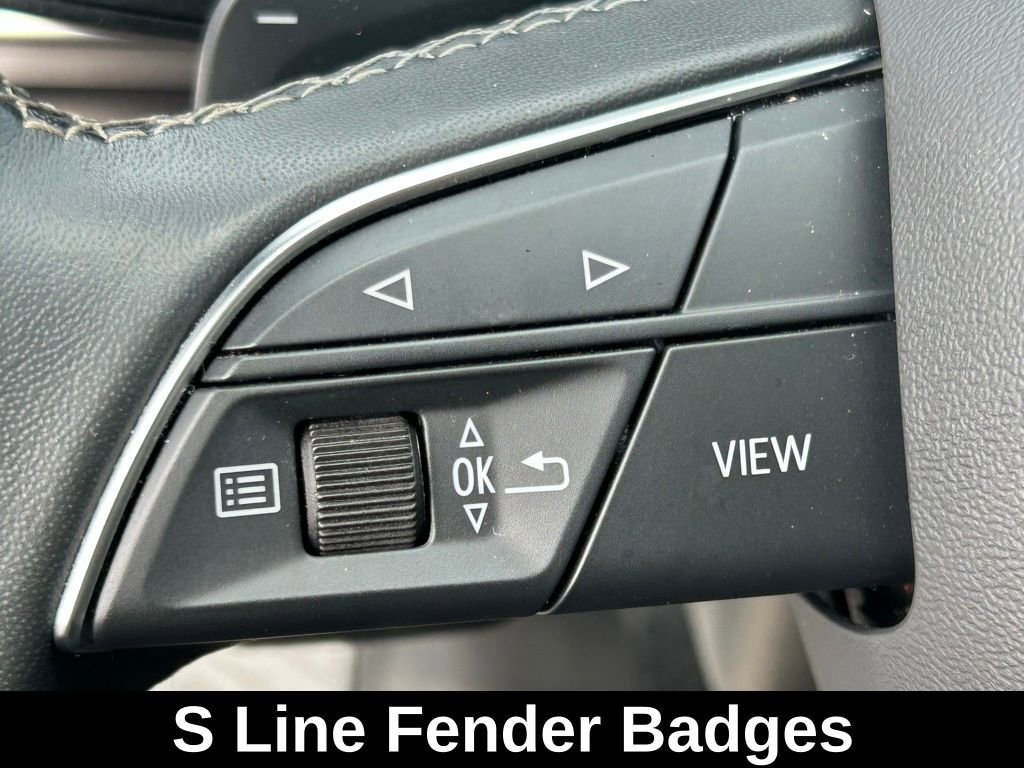 Used 2023 Audi Q8 Premium Plus w/ Premium Plus Package image 22