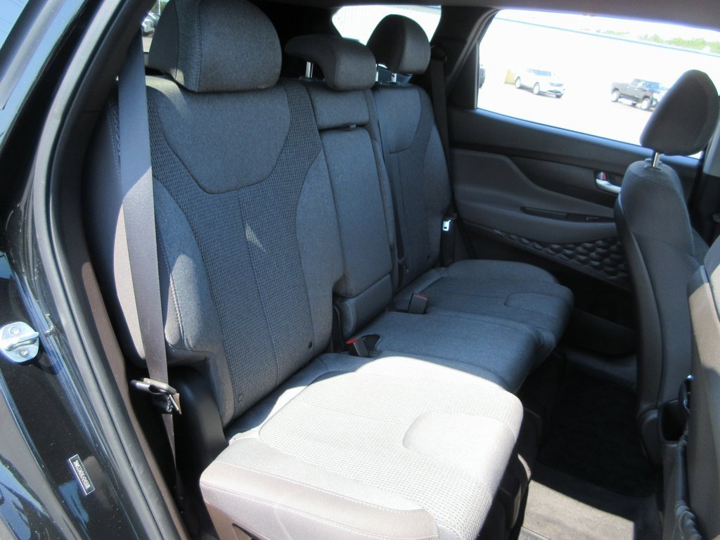 Used 2020 Hyundai Santa Fe SEL w/ Cargo Package image 18