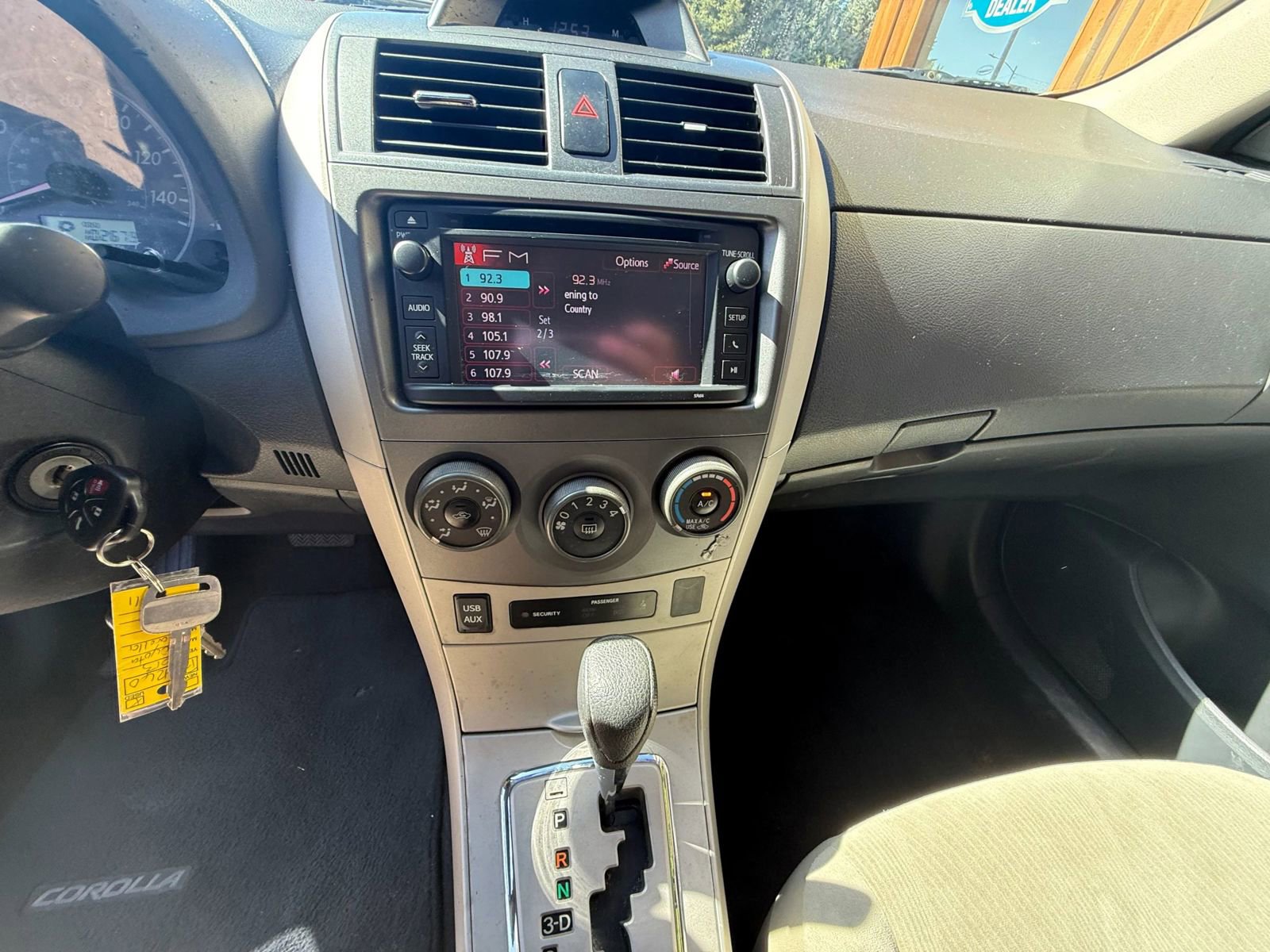 Used 2013 Toyota Corolla LE Special Edition image 13