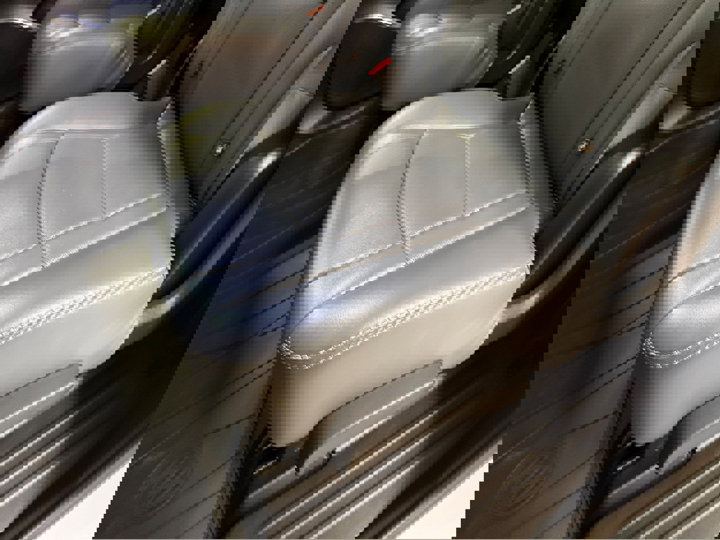 Used 2020 Buick Enclave Premium w/ Surround and Sites Package image 30