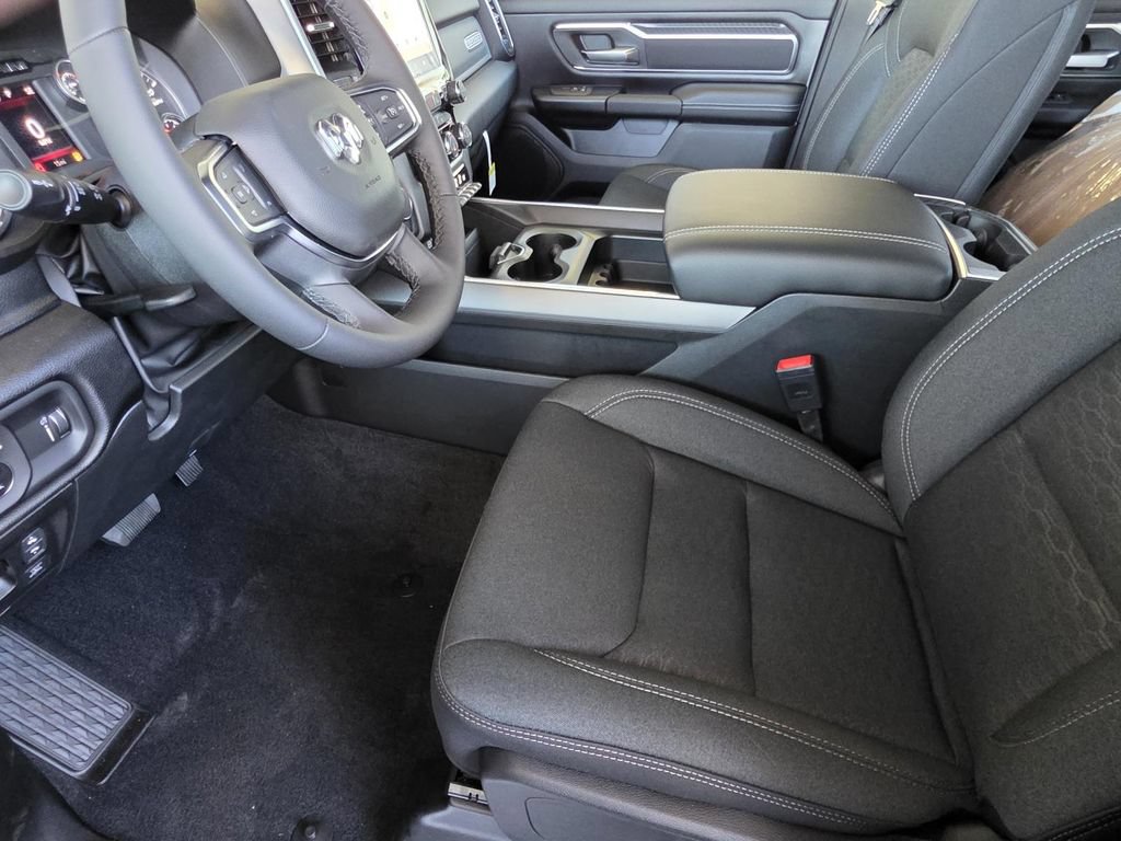 New 2026 RAM 1500 Big Horn AWD/4WD image 7