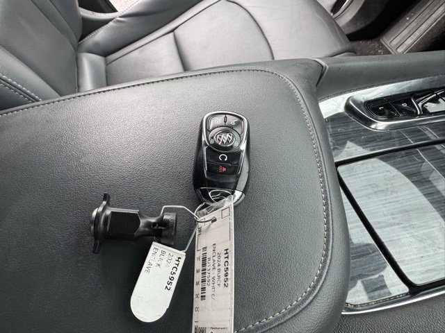 Used 2024 Buick Enclave Premium image 27