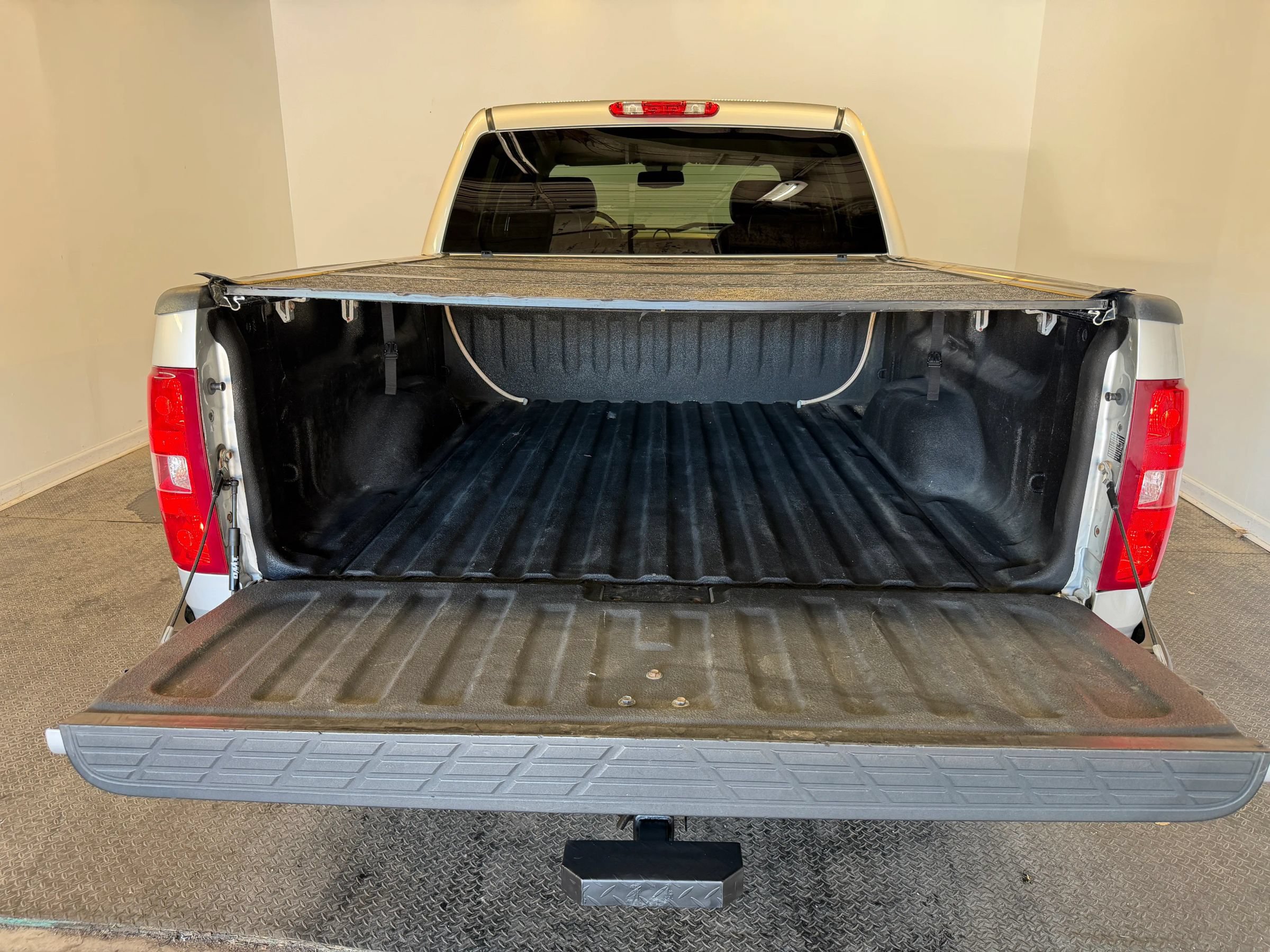 Used 2012 Chevrolet Silverado 1500 LTZ w/ LTZ Plus Package AWD/4WD image 8
