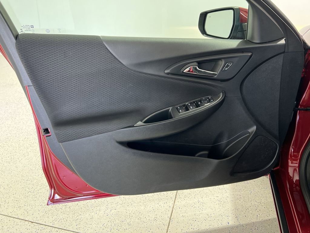 Used 2024 Chevrolet Malibu RS FWD image 19