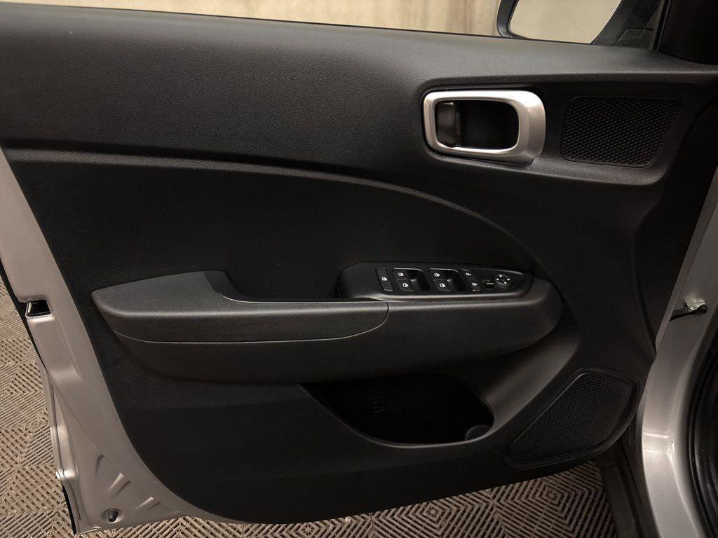 New 2026 Hyundai Venue SEL image 10