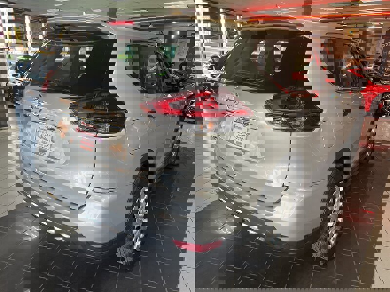 Used 2019 Nissan Rogue S image 6