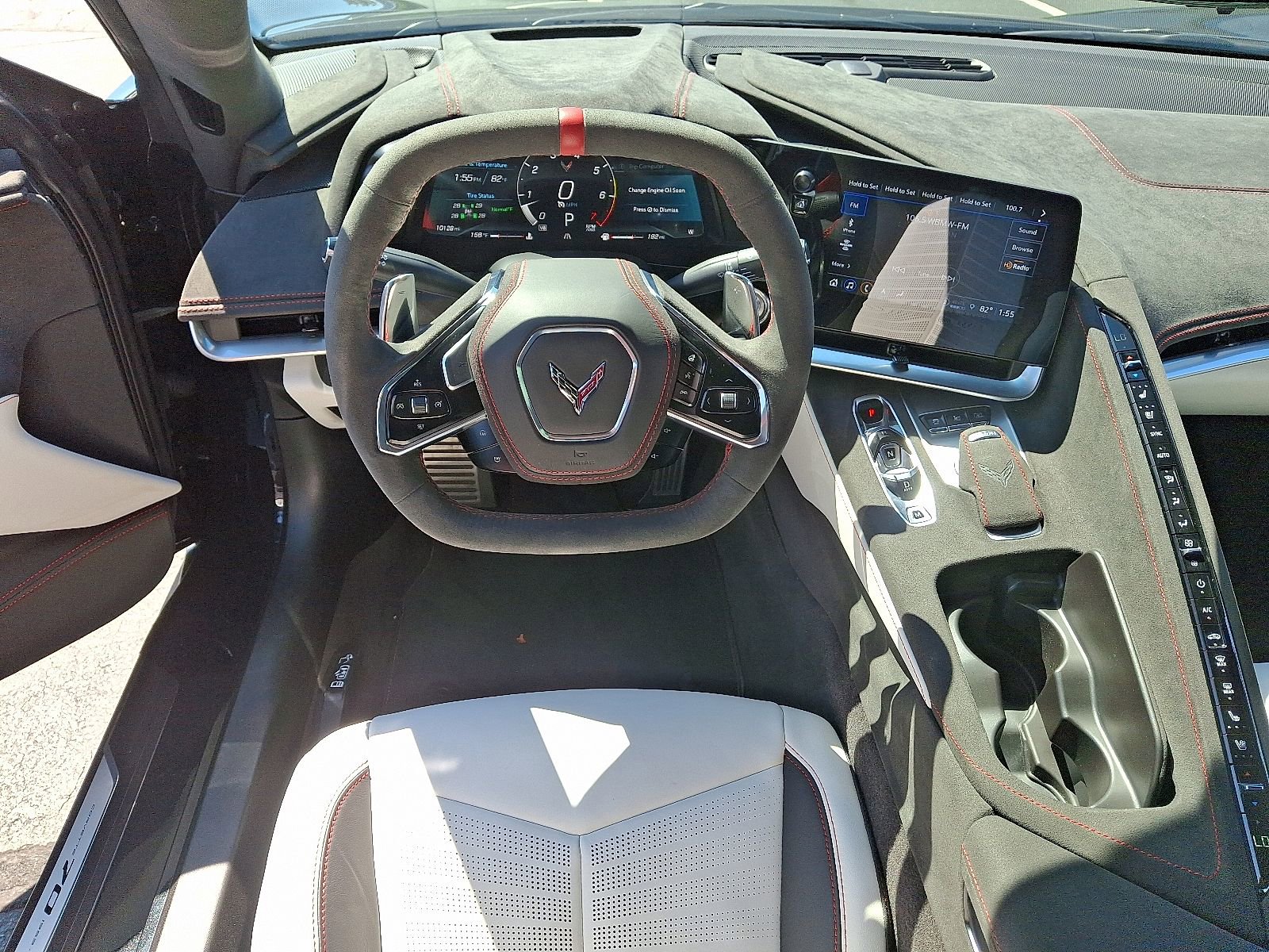 Used 2023 Chevrolet Corvette Stingray Premium Conv w/ Z51 Performance Package image 12