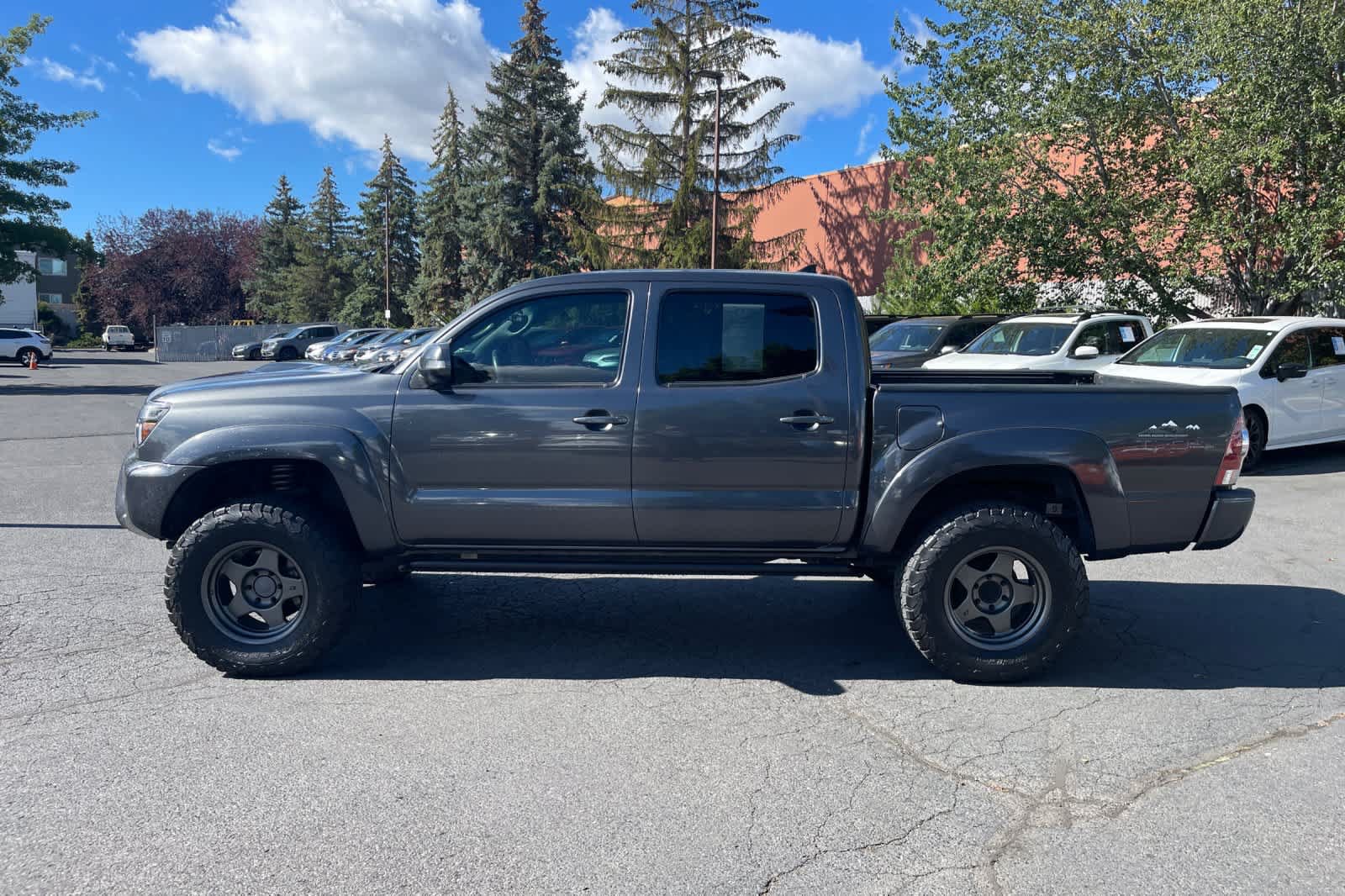 Used 2015 Toyota Tacoma 4x4 Double Cab w/ TRD Sport Package video 2