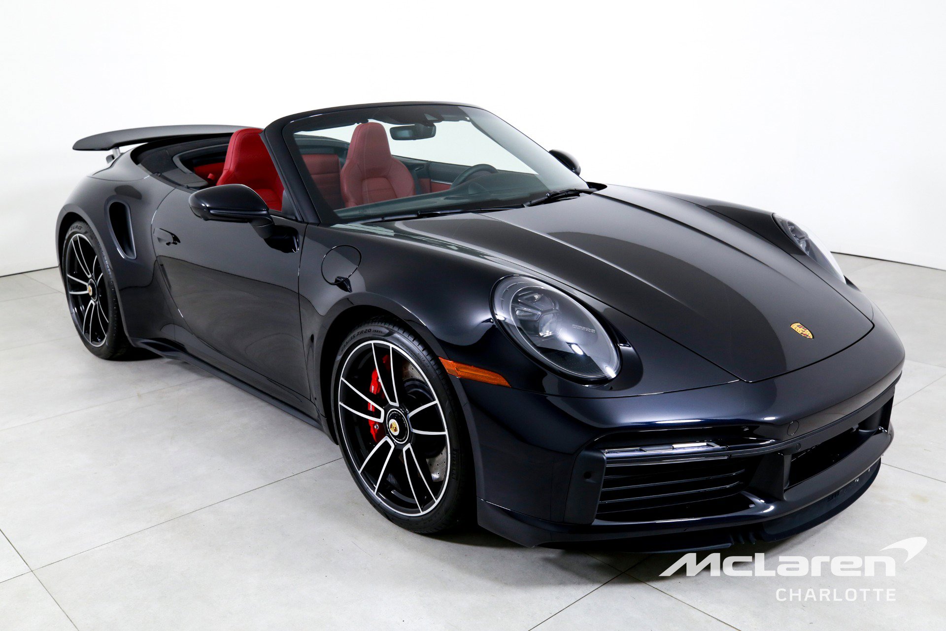 Used 2024 Porsche 911 Turbo image 4