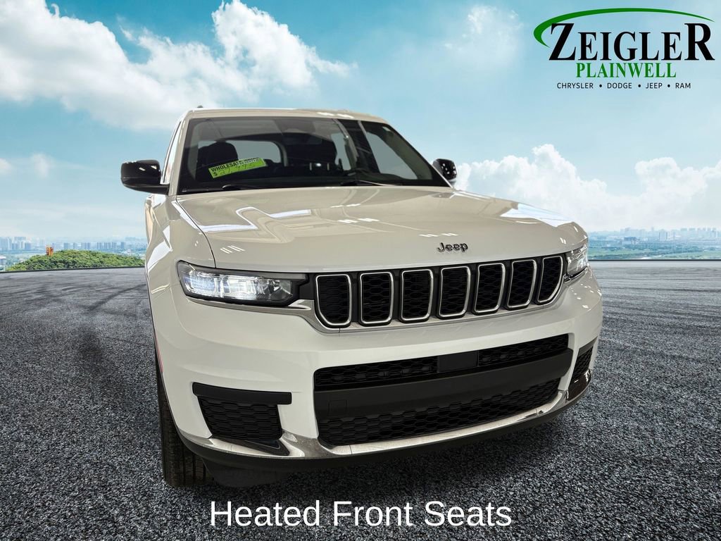 Used 2023 Jeep Grand Cherokee L Laredo w/ Luxury Tech Group I image 12