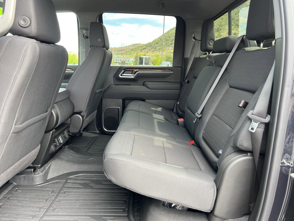 New 2025 GMC Sierra 2500 SLE w/ Max Trailering Package image 12