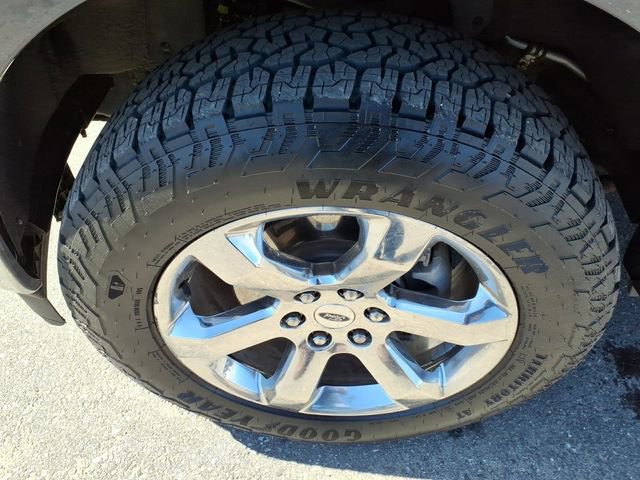 Certified 2022 Ford F150 Lariat w/ Equipment Group 502A High image 9