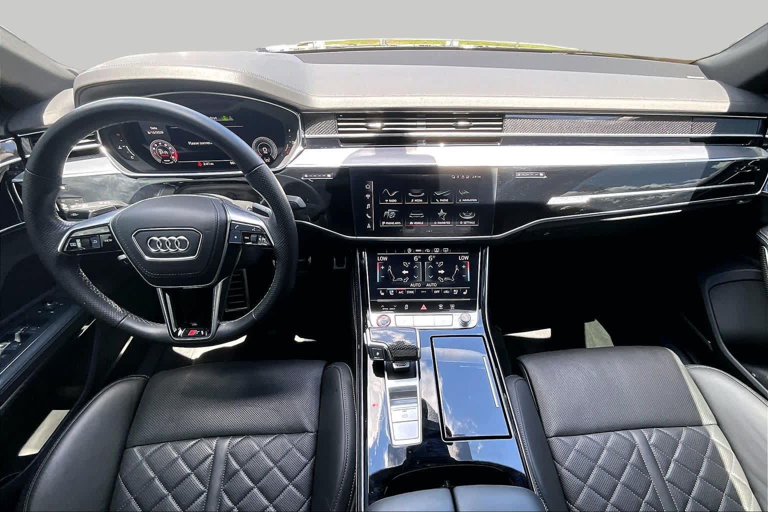 Used 2022 Audi S8 w/ S8 Executive Package AWD/4WD image 16