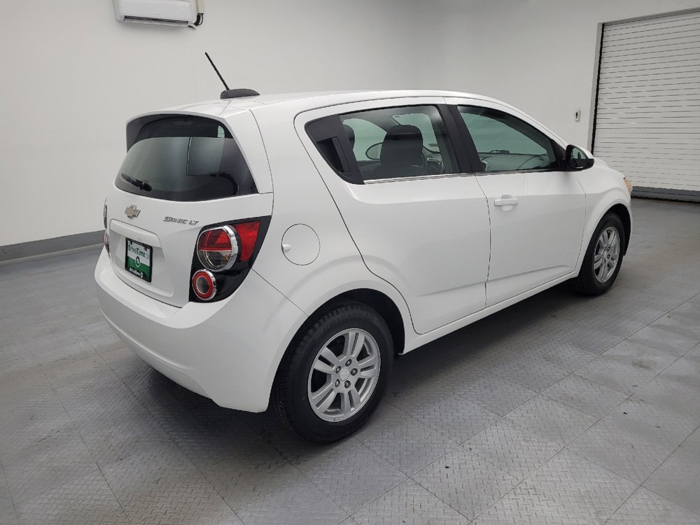 Used 2016 Chevrolet Sonic LT FWD image 10