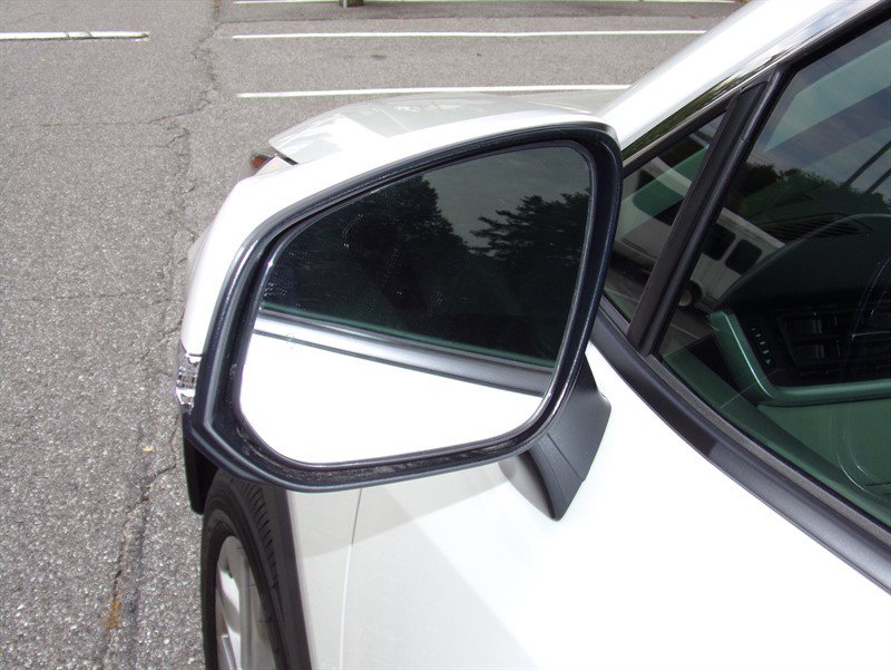 Used 2025 Toyota RAV4 XLE Premium w/ Weather Package FWD image 10
