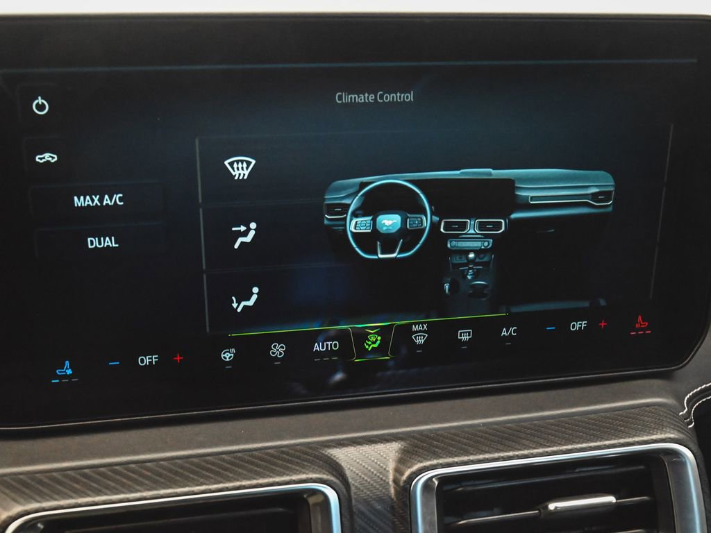 Used 2025 Ford Mustang Premium image 22