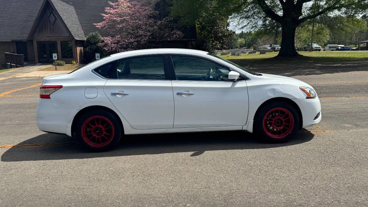 Used 2015 Nissan Sentra S image 9