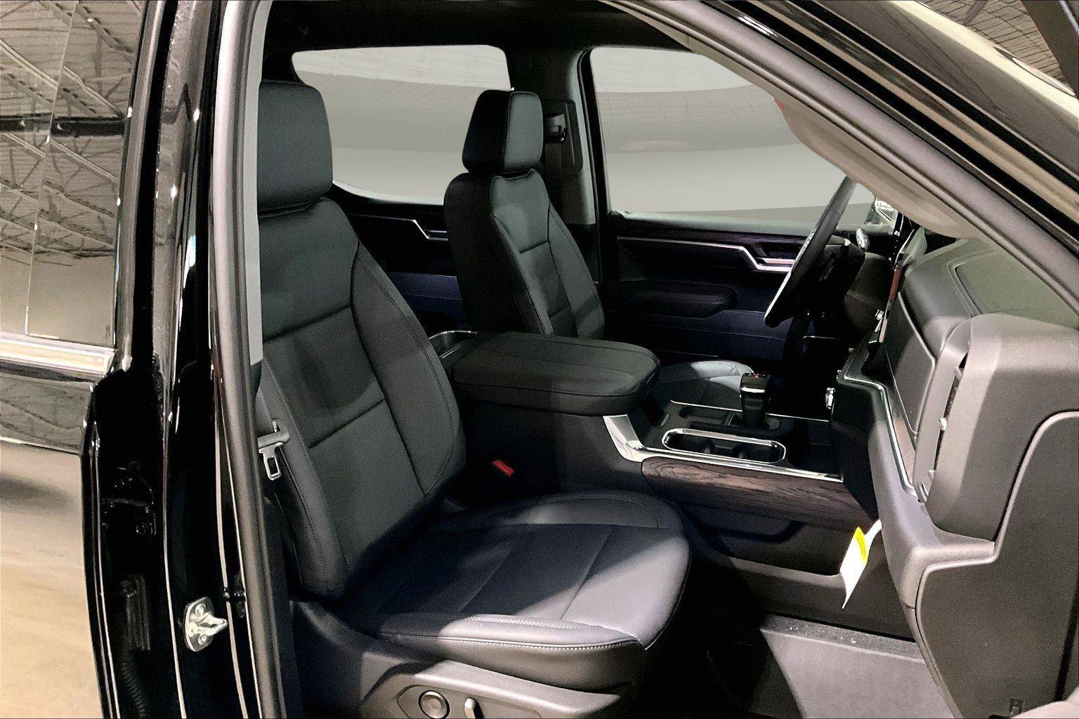 New 2026 GMC Sierra 1500 SLT w/ SLT Premium Plus Package image 13