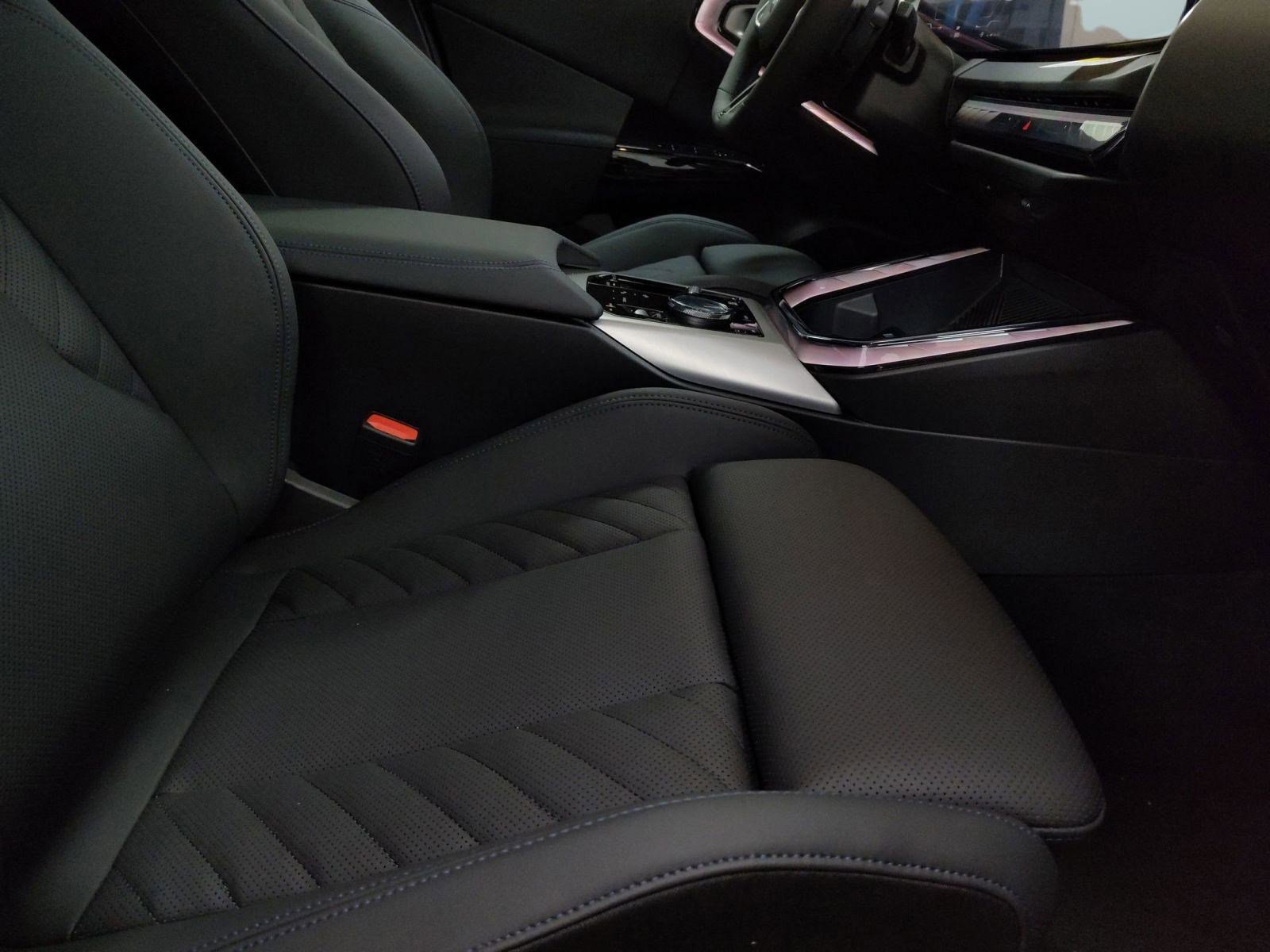 New 2026 BMW X3 xDrive30 w/ Premium Package image 29