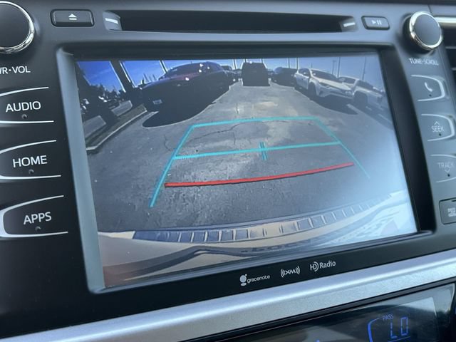 Used 2017 Toyota Highlander XLE AWD/4WD image 27