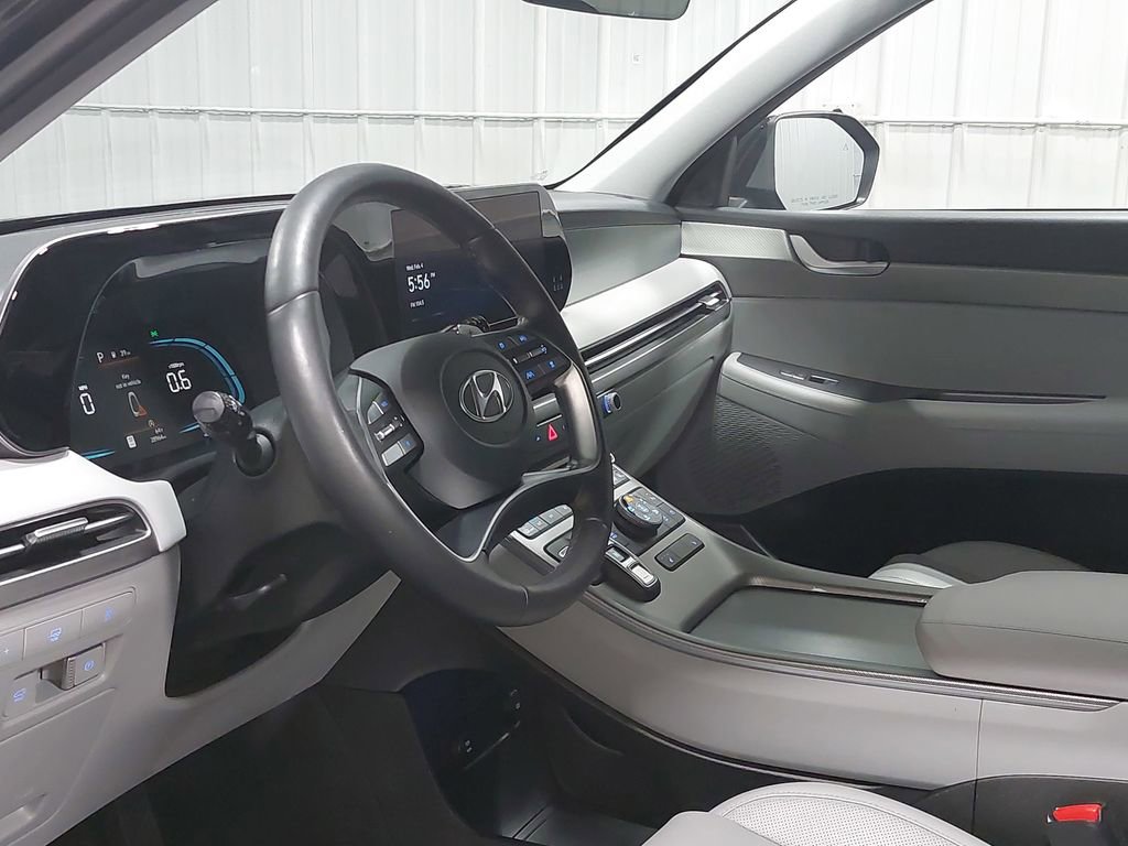 Used 2025 Hyundai Palisade SEL image 18