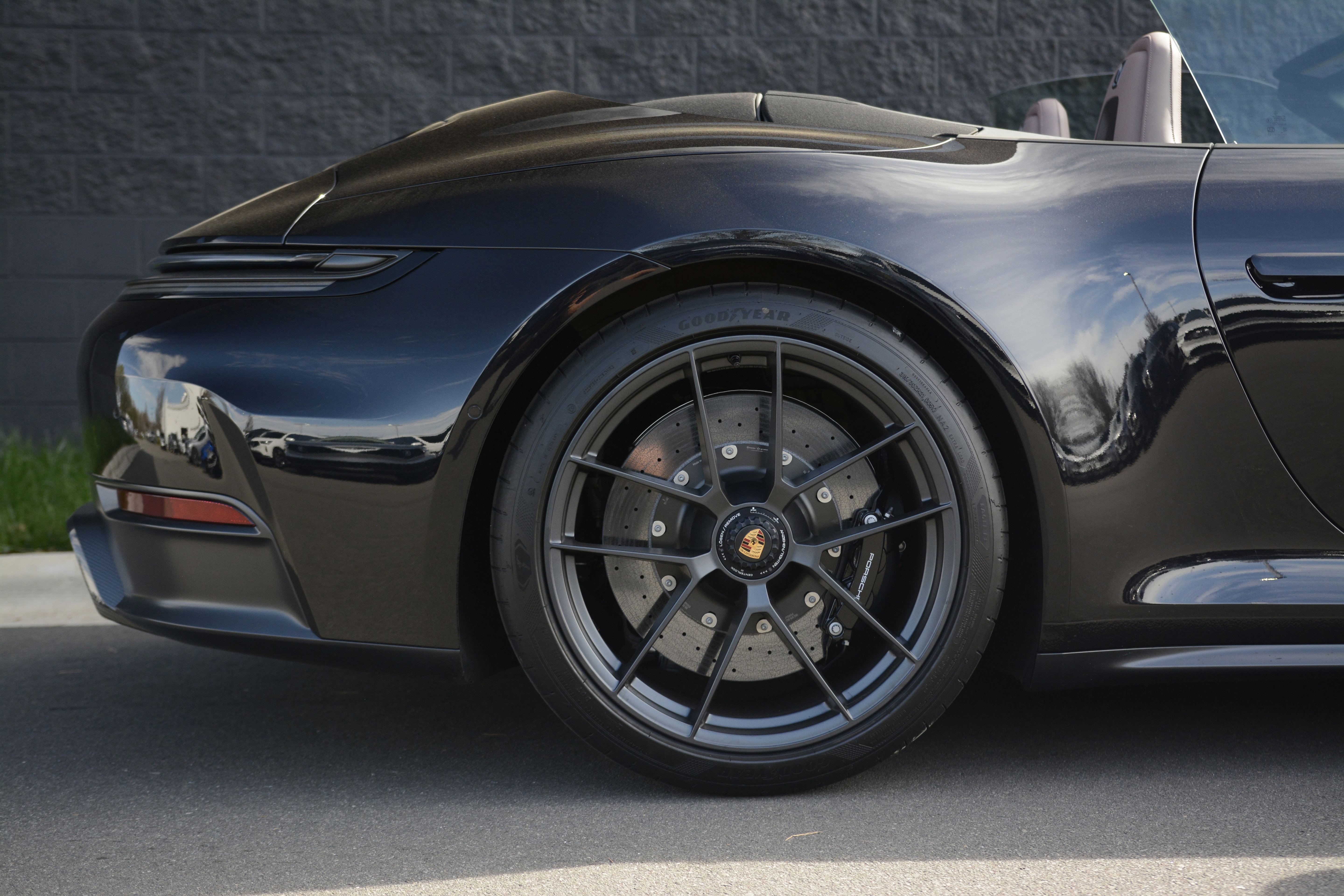 Certified 2026 Porsche 911 GTS image 33